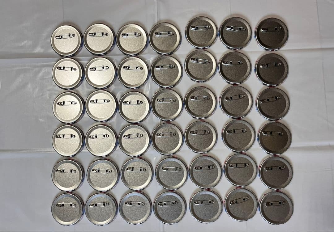 いれいす　りうら　缶バッジ セット