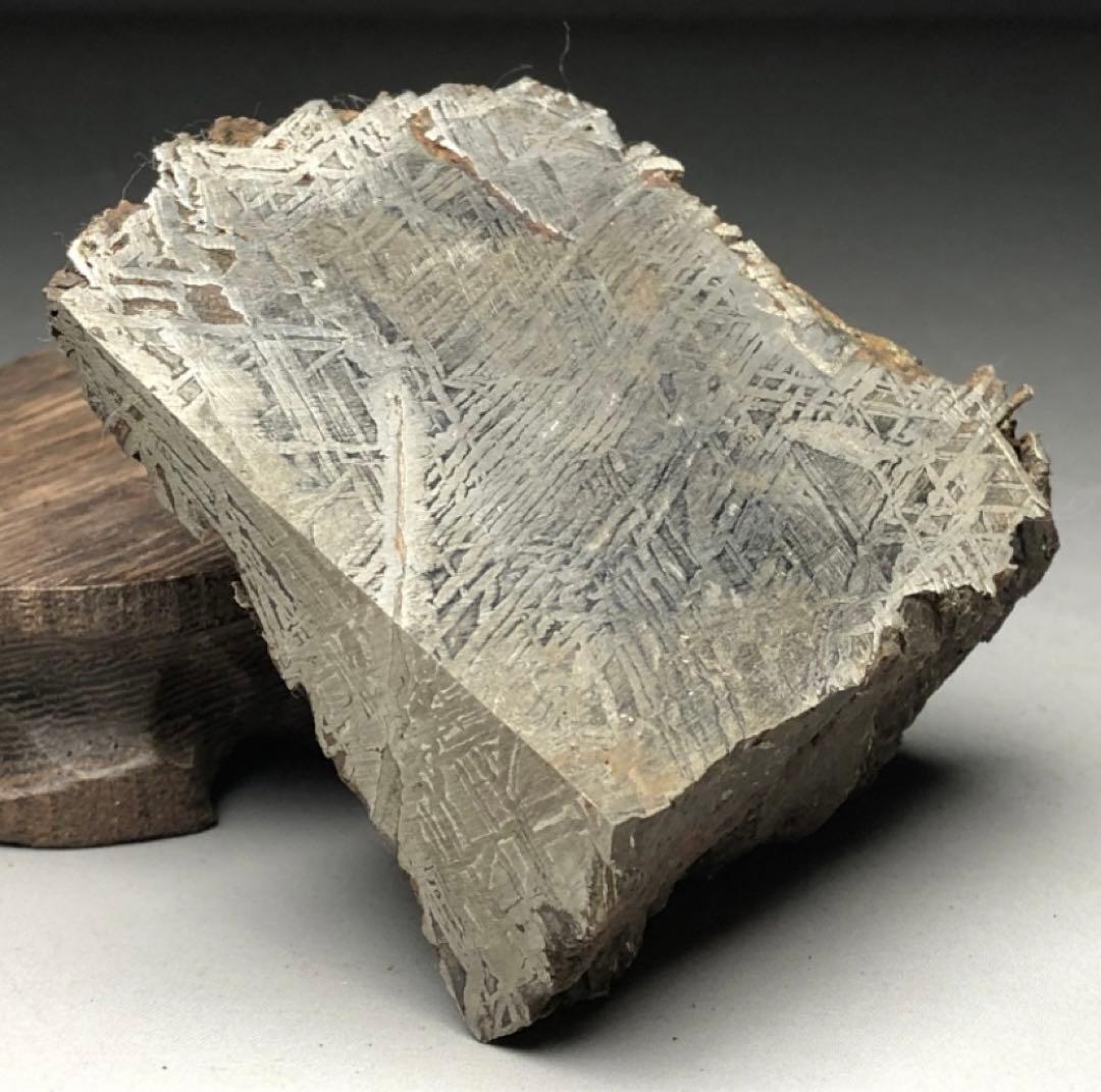 アルタイ鉄隕石　ずっしり重い約625g！　新疆　パワーストーン　パラサイト　化石