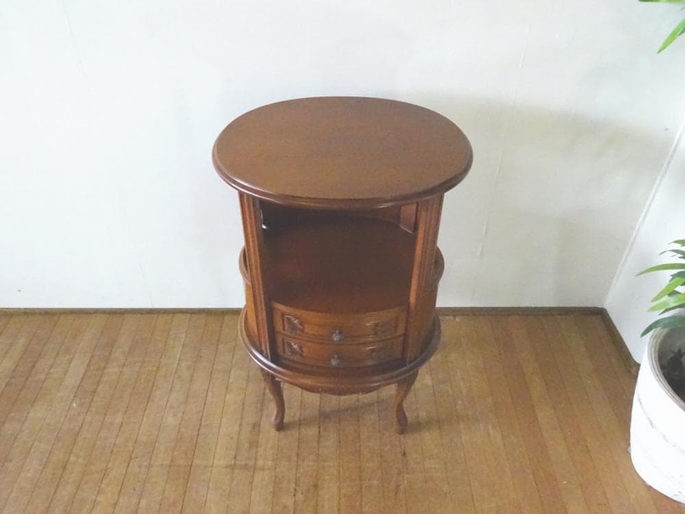 ともこ　イタリア家具　キャビネット　電話台　花台　ヨーロピアン　猫脚　美品