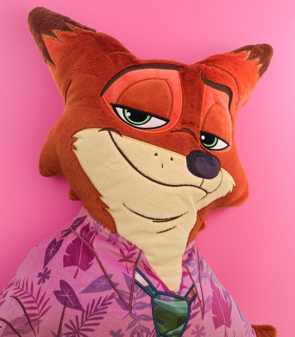 12日終了✨新品タグ付き✨完売✨ズートピア2 ニック・ワイルド クッション