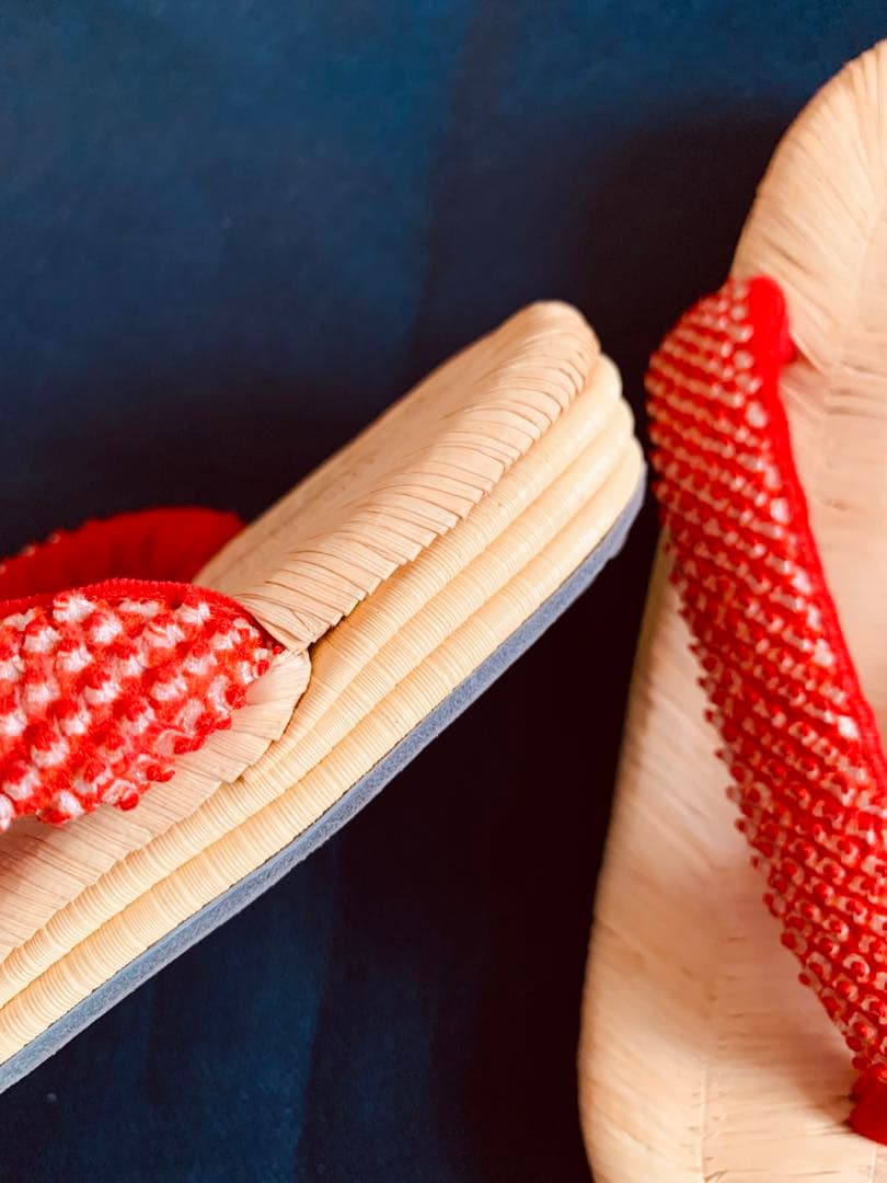 老舗伊と忠　本畳表草履　女の子　フォーマル　正絹絞りにベルベットの鼻緒　七五三