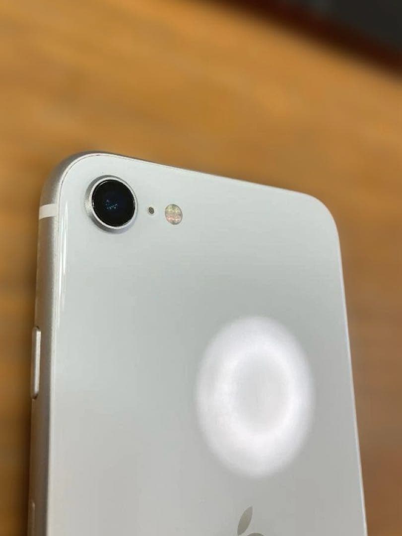 Apple iPhoneSE(第2世代) ホワイト　※注意：画面一部白抜け有