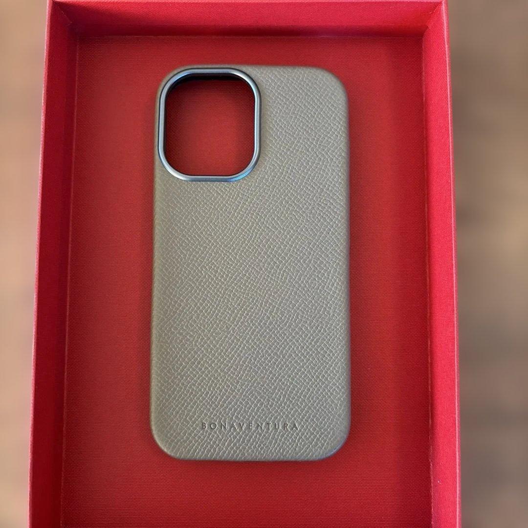 iPhone16 バックケース　エトープ