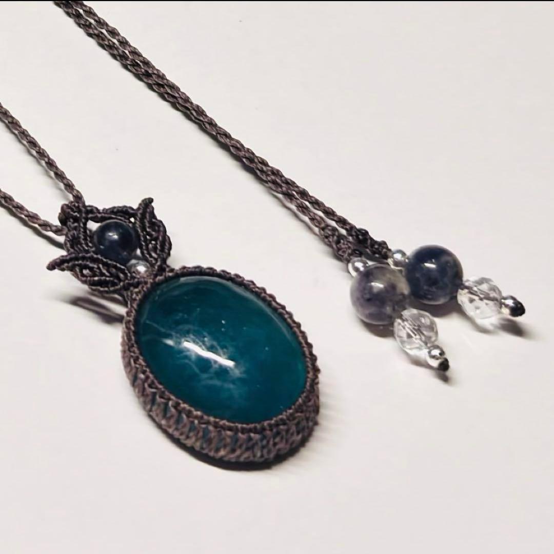 #2232 ♡アクアマリン&アイオライト&カット水晶天然石♡マクラメネックレス