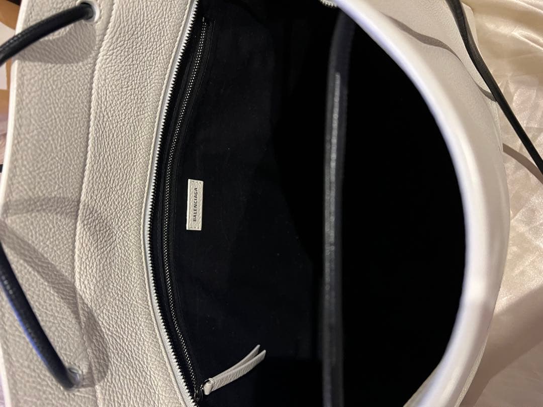 バレンシアガ　期間限定出品ショッパーバッグ