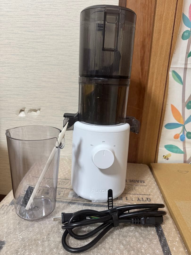 M01 Hurom ジューサー ホワイト スロージューサー H310A