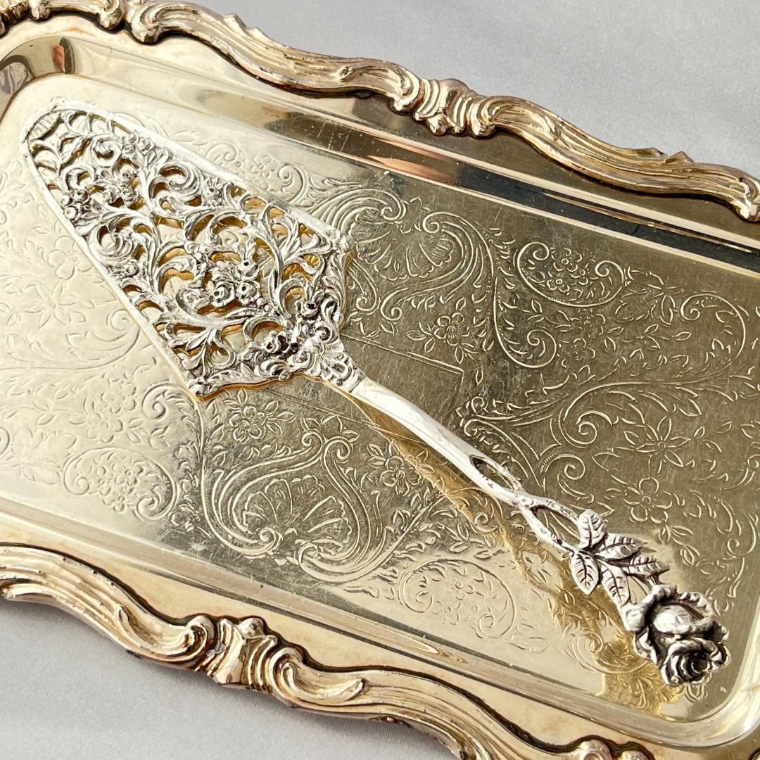 【ドイツ】 ローズと透かしのケーキサーバー【純銀】ヒルデスハイムローズ 20cm