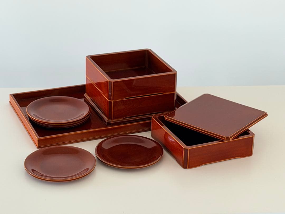 飛騨春慶　漆器 重箱 皿5枚 盆　収納木箱付き　迎春準備