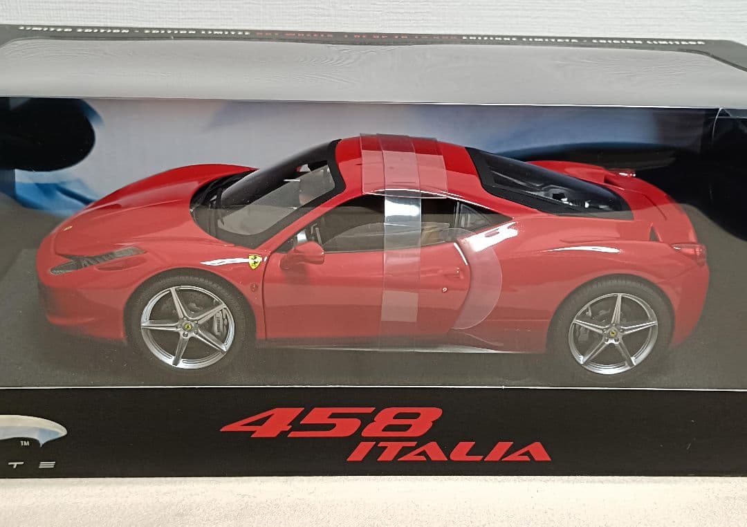 ホットウィール ELITE 【フェラーリ F458 RED】 1/18モデル。