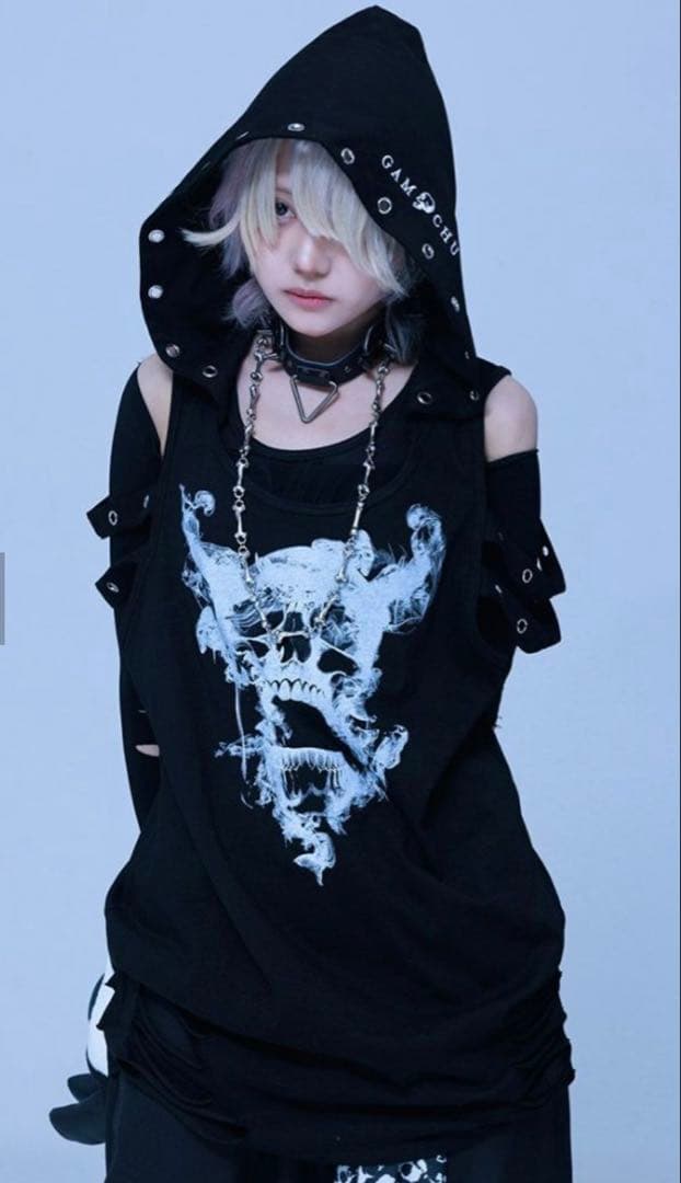 Gamchu【ガムチュ】ボクはずっと日陰にいたいなフード付きスカルタンクトップ