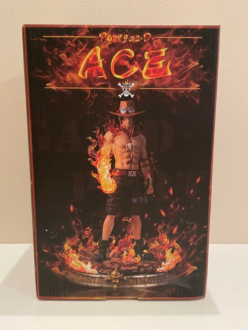 ポートガス・D・エース フィギュア LED付き