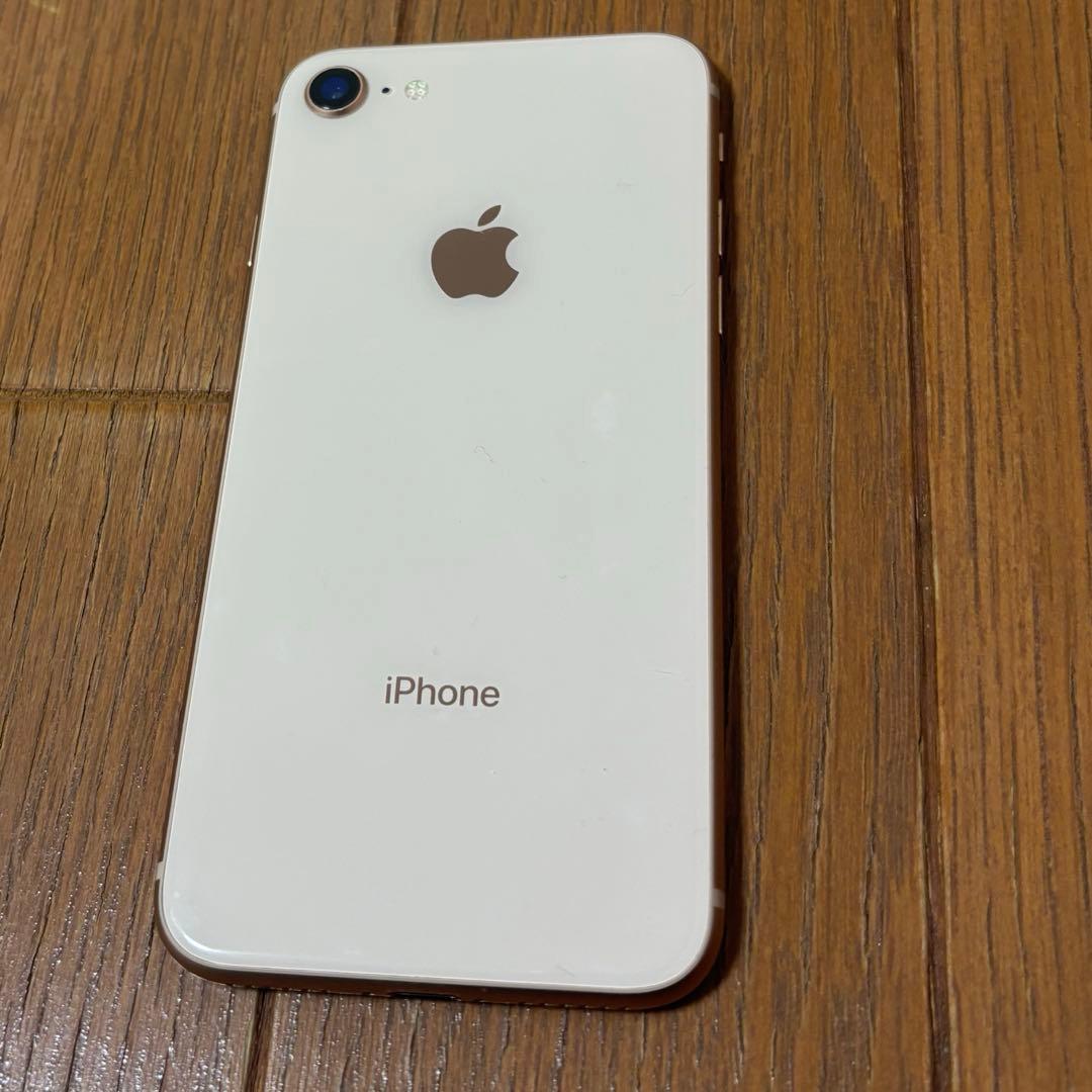 携帯電話本体 iPhone8