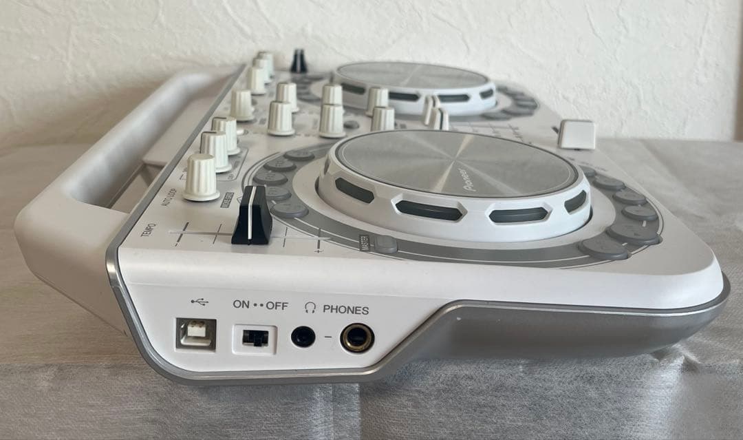 ⑧パイオニア Pioneer DDJ-WEGO2-W DJコントローラー