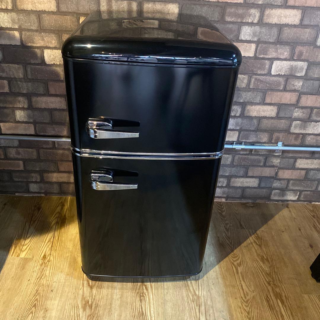 レトロでかわいい冷蔵庫　2ドア　81L