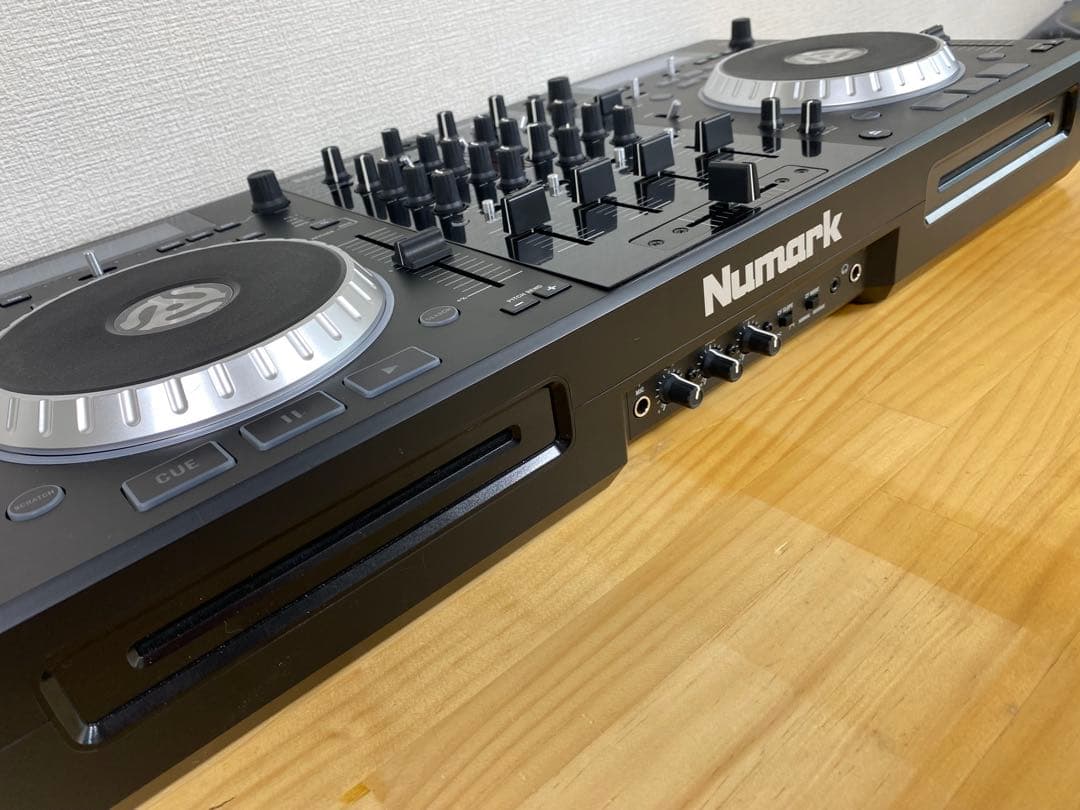 Numark MIXDECK QUAD 動作確認済