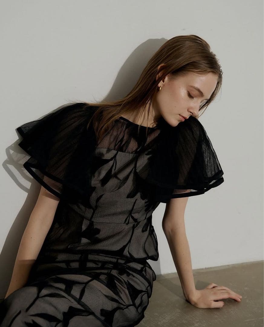 新品　リルアー　パーティドレス