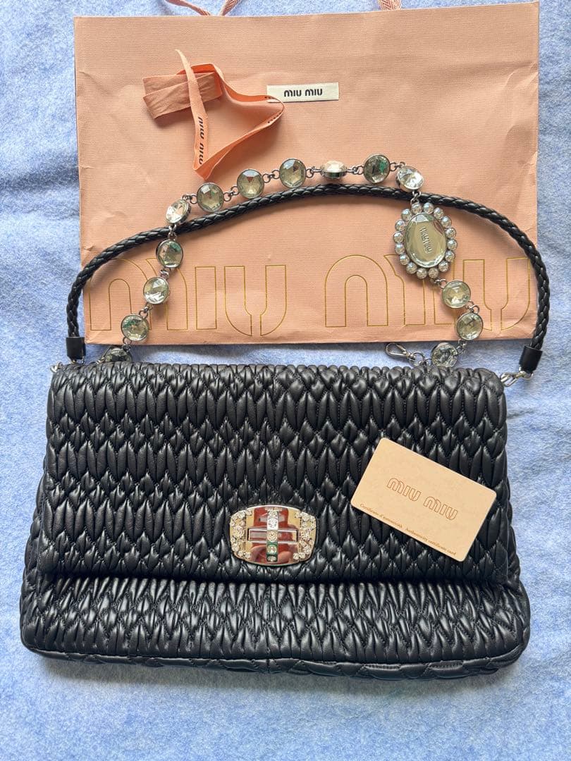 Choooさま専用 miu miu ブラック　ナッパ　マトラッセ　クリスタル