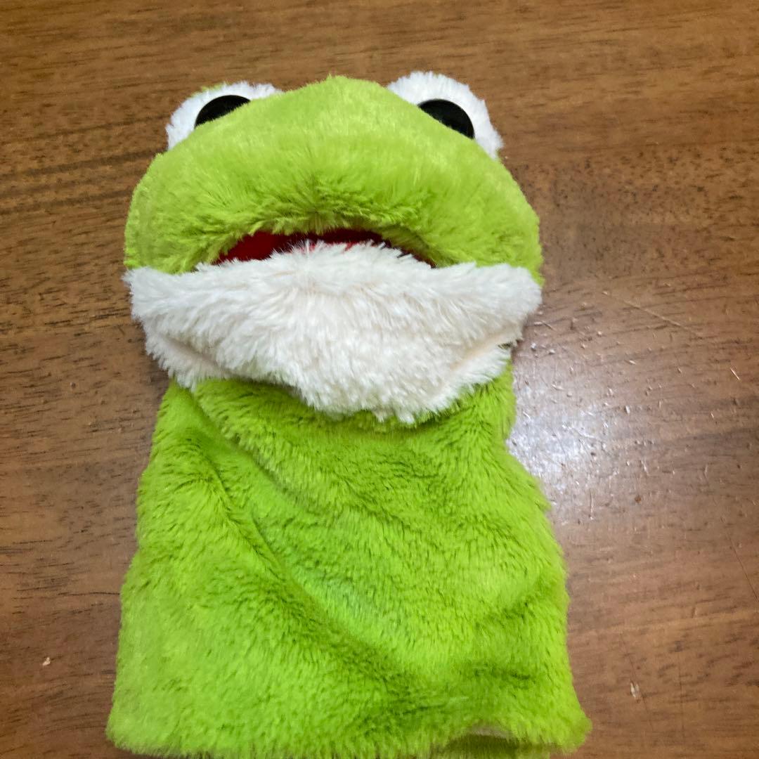 パペット　カエル　ぬいぐるみ　口開閉で鳴きます　2種鳴き声　電気式