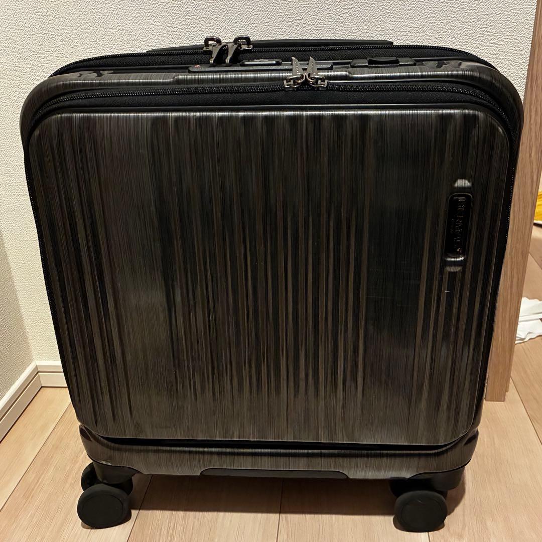 BERMAS キャリーケース