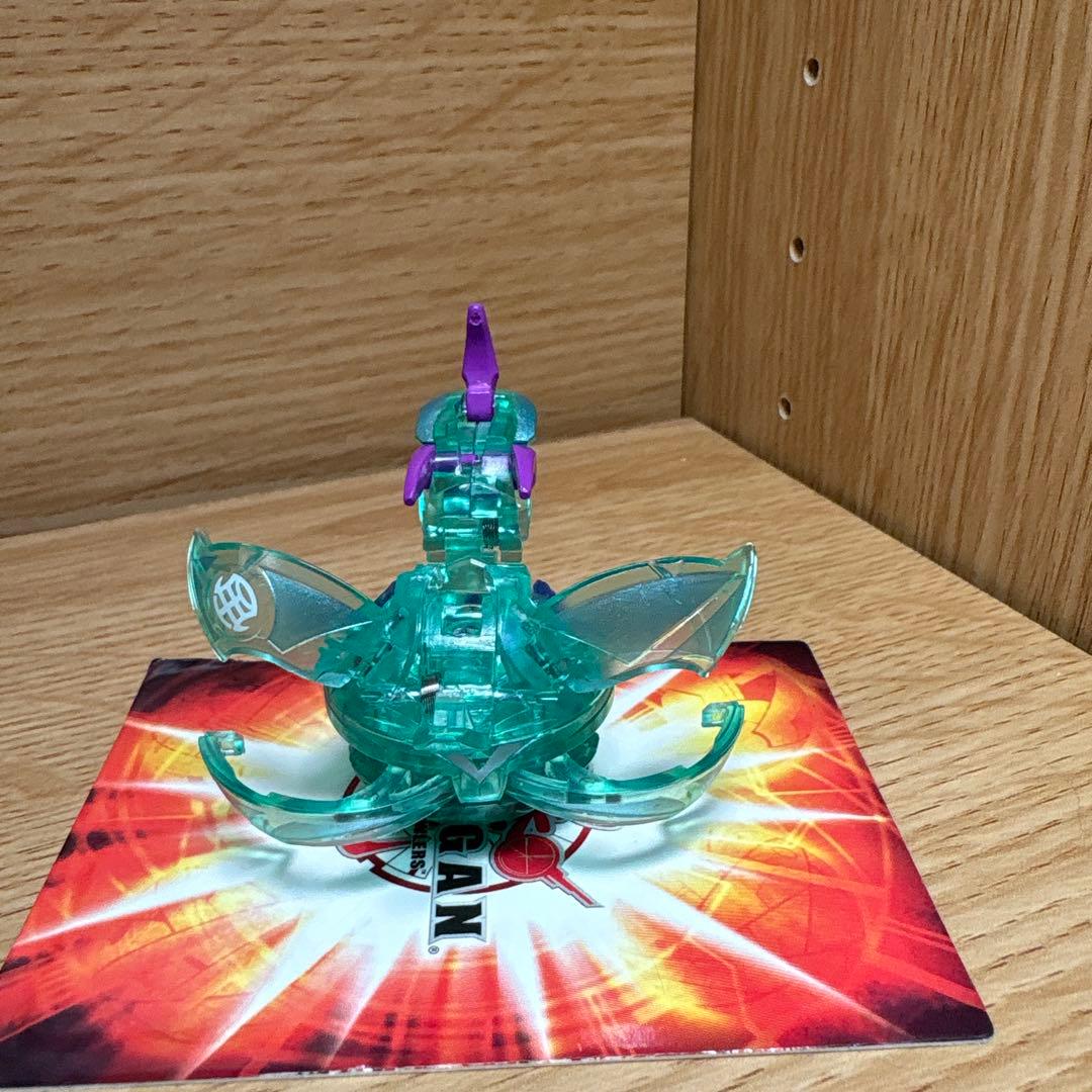 爆丸　ゼフィロスクロスドラゴノイド　クリア