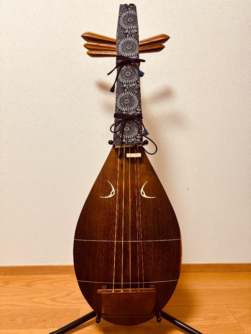 薩摩琵琶 石田不識 五弦 琵琶 撥(柘植)・柱カバー・ソフトケース付