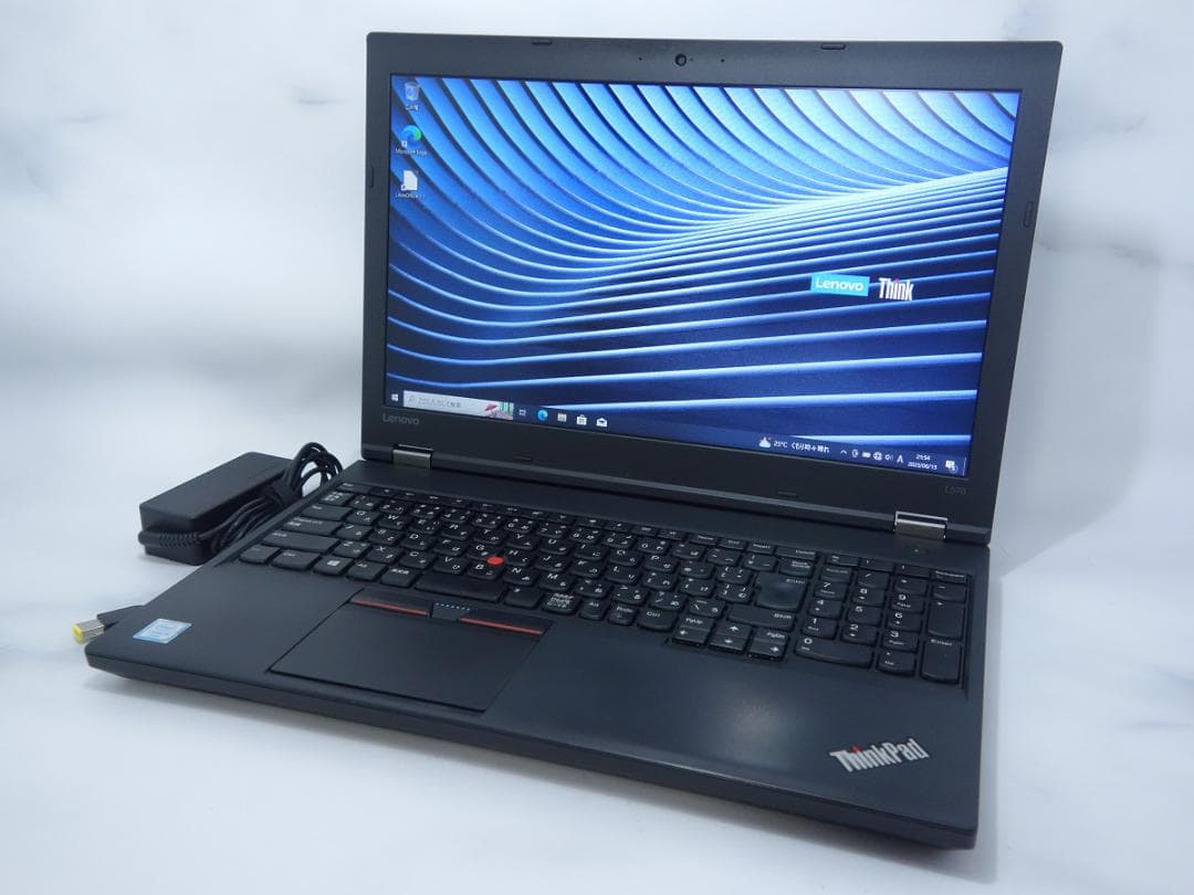 レノボThinkPad L570 i5 6200U 8GB 新品SSD256GB