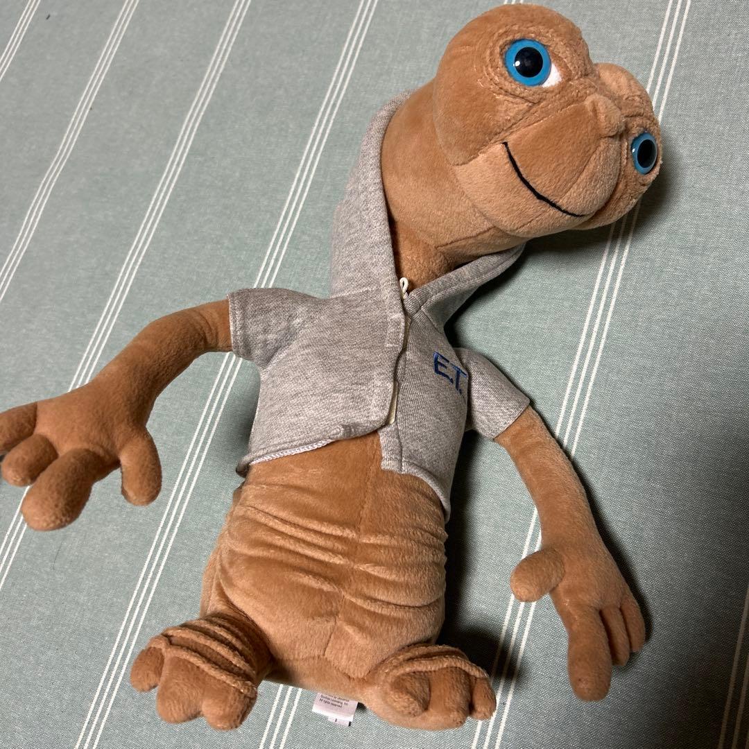 E.T. ぬいぐるみ フード付き