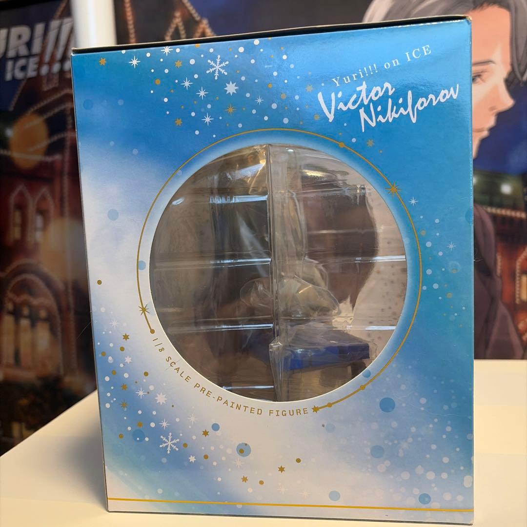 な*な様 ユーリ!!! on ICEのヴィクトル・ニキフォロフの1/8スケールフ