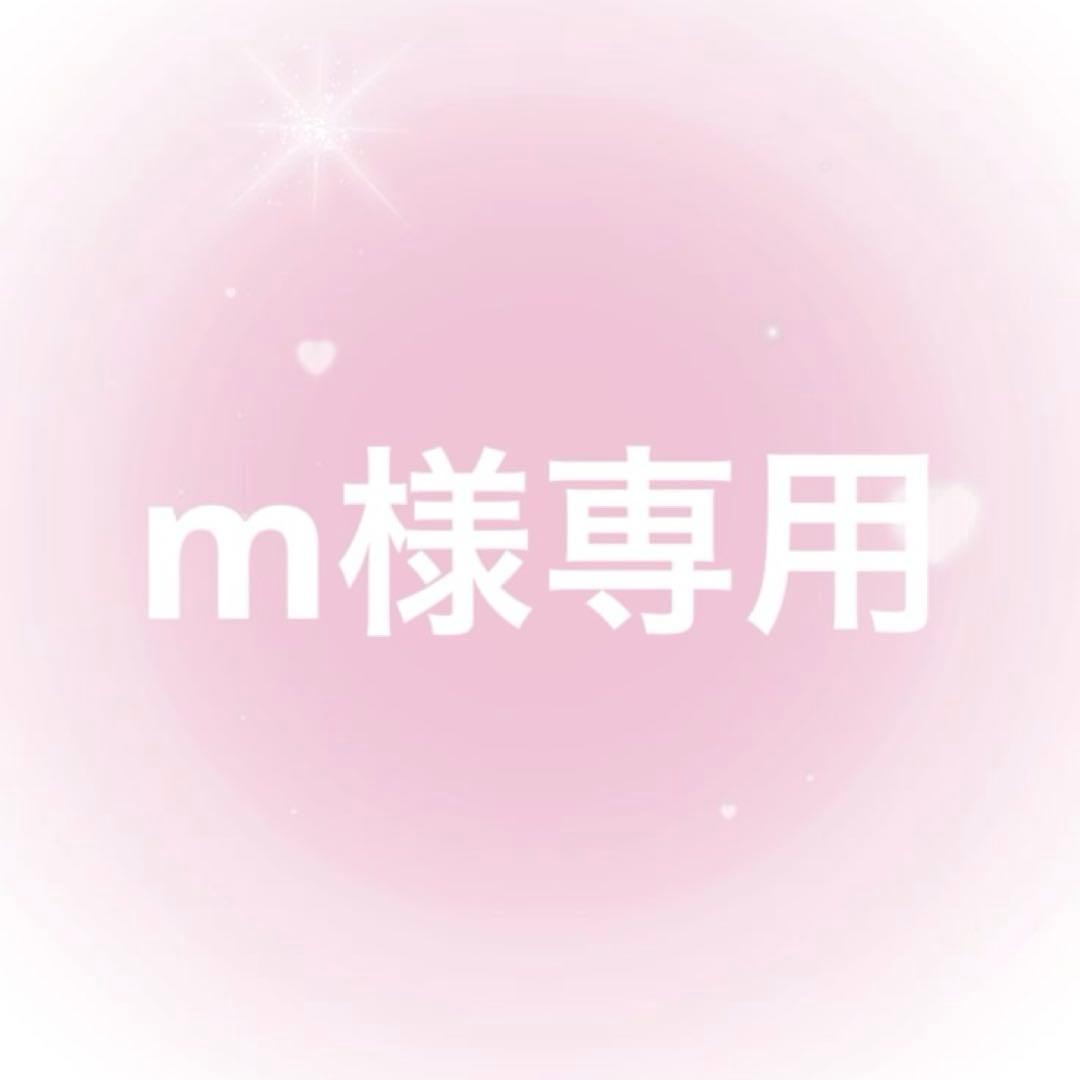 ピンズ・ピンバッジ・缶バッジ m