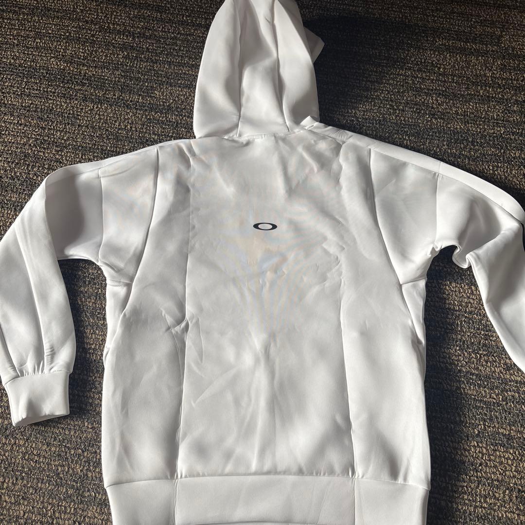 新品　LサイズOAKLEY オークリーゴルフセットアップ パーカー＆スカート
