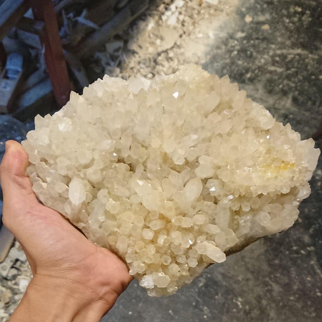 【天然】国産水晶クラスター L-86