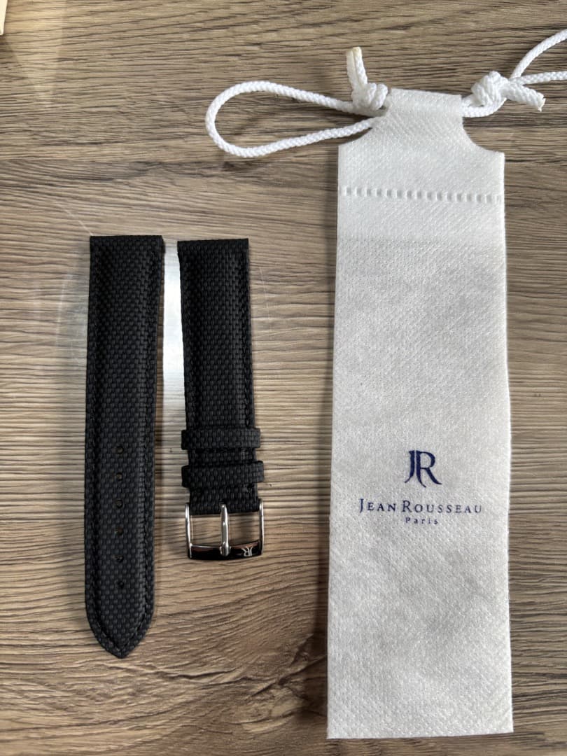 【美品】ジャン・ルソー　ノンレザー　ブラック　ラバーストラップ