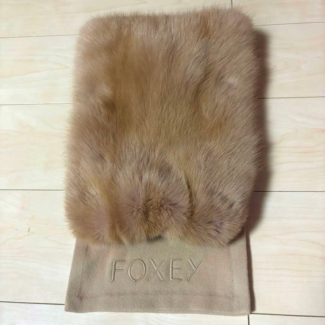 希少！FOXEY フォクシー ロシアンセーブル付き カシミヤス　トール マフラー