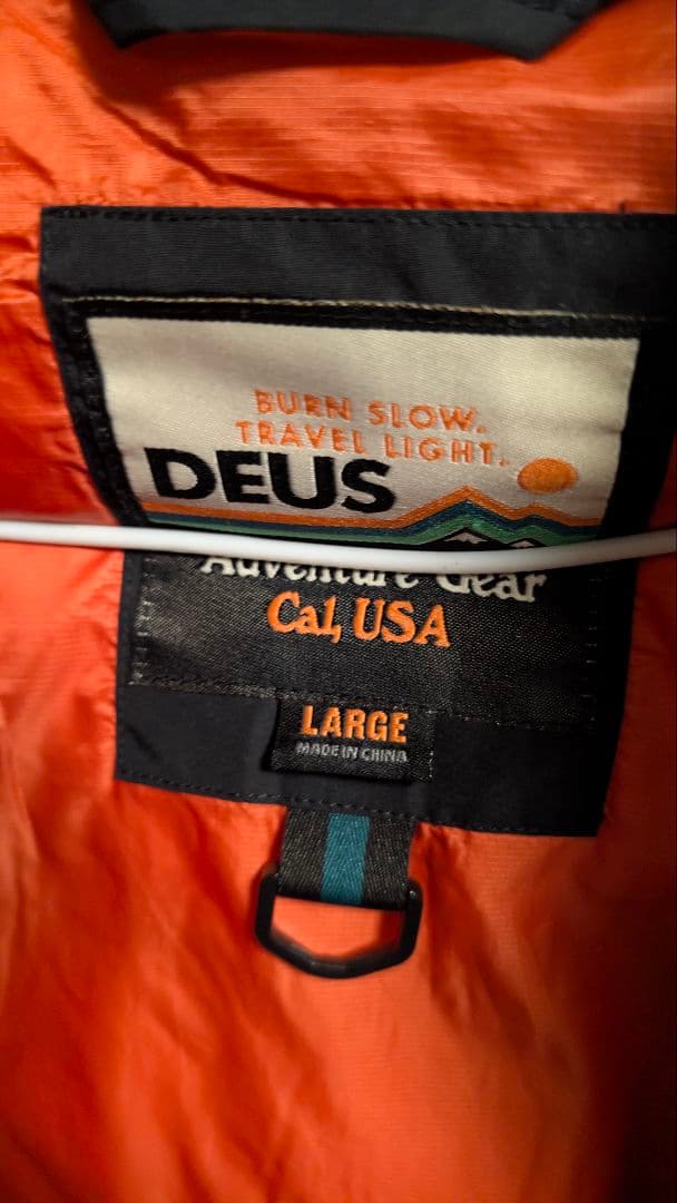 デウス・エクス・マキナ　SUMMIT PUFFER ジャケット 美品