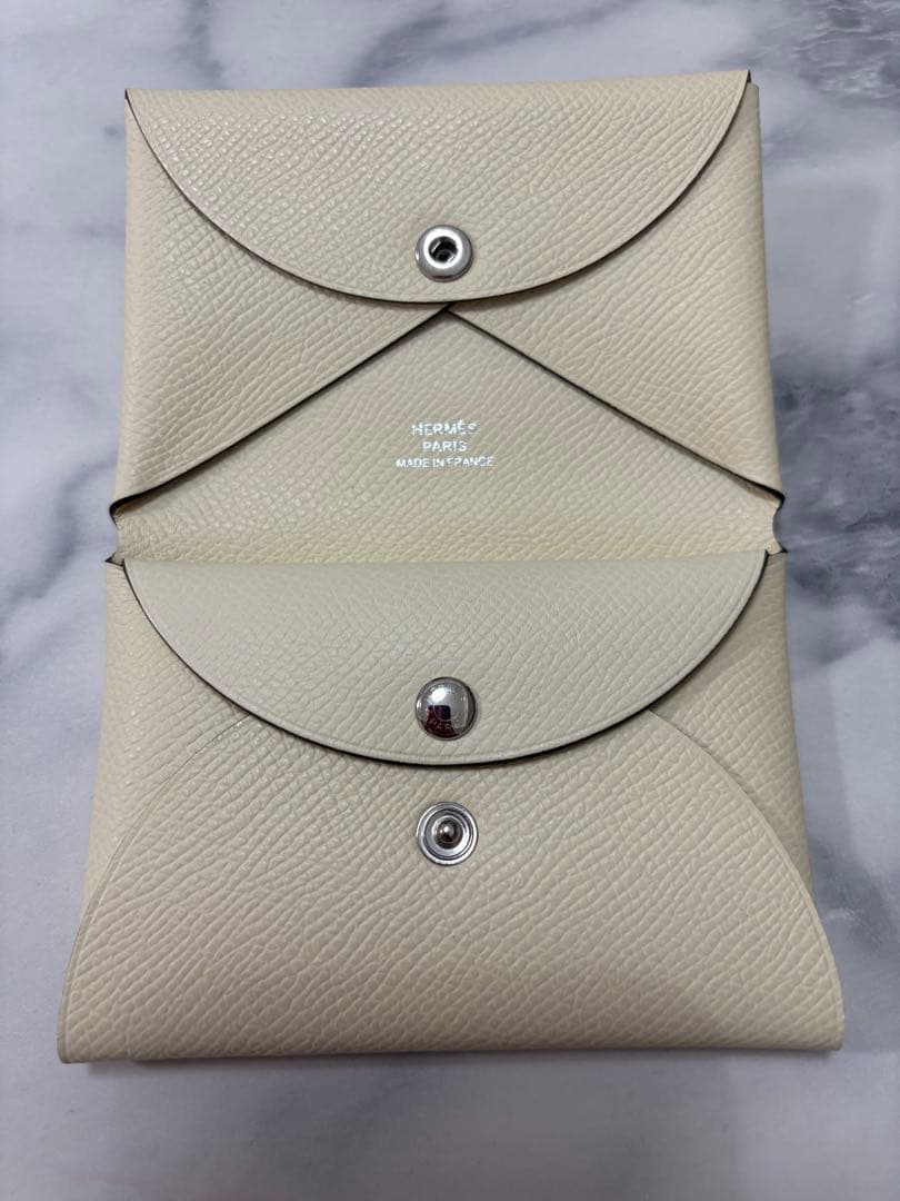 エルメス カルヴィデュオ ケース