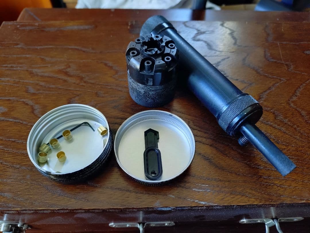 東京マルイ　m1851　エアコッキング 木製ケース、付属品付き