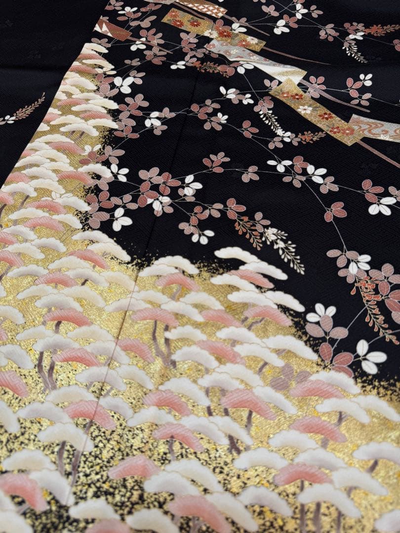 【極美品】京都染匠名門「染の川勝謹製」黒地「松萩文様 舞扇文様」手描き京友禅