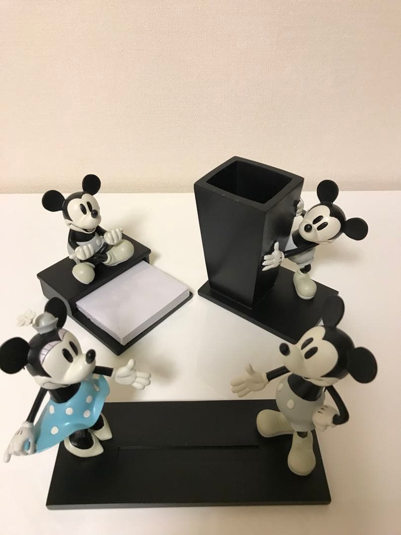 ウォルトディズニースタジオ 3ピースデスクアクセサリーセット 限定品 新品未使用