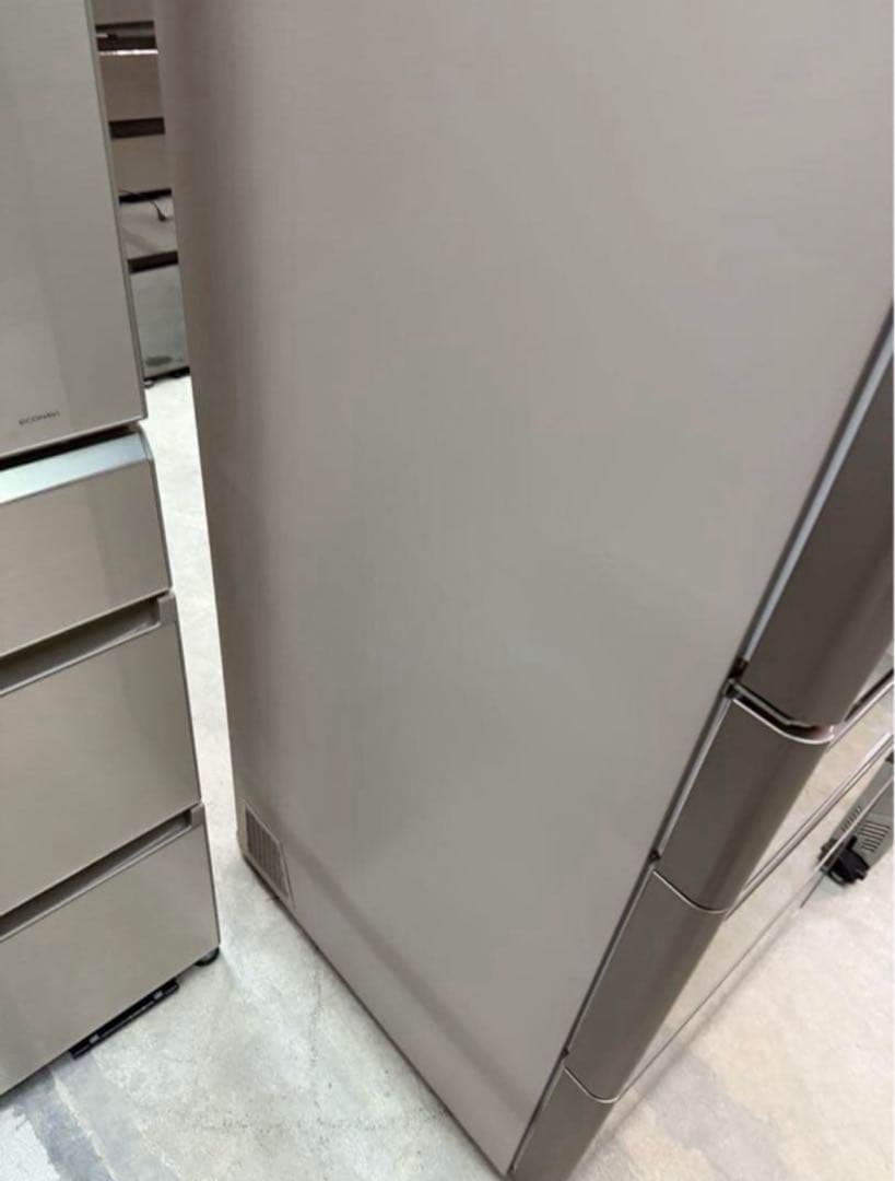 2015年式 565L HITACHI 冷蔵庫 R-G5700F(XN)