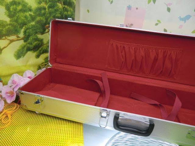 新品未使用(送料無料)13.000円　沖縄三線専用　二丁入アルミハードケース