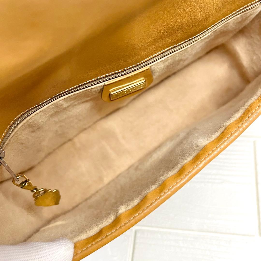 ✨上美品✨☘️GUCCI☘️✨ショルダーバッグ✨マイクロGG✨シェリー✨PVCレザー