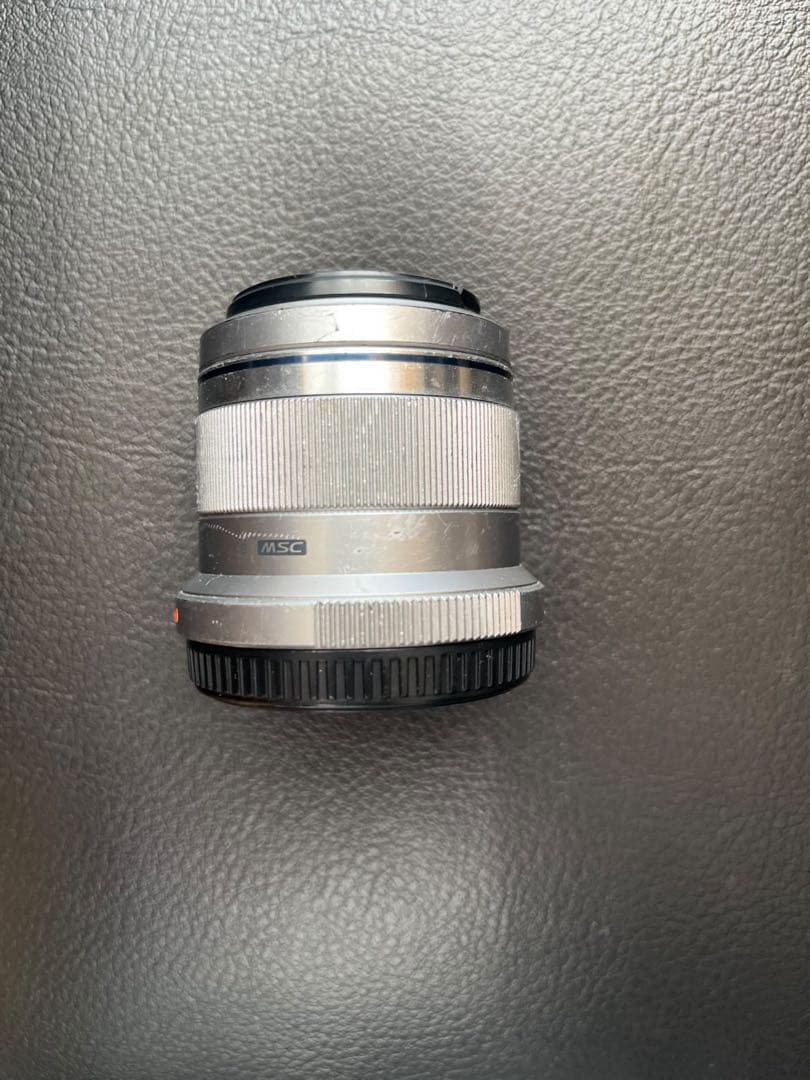 オリンパスM.ZUIKO DIGITAL 45mm F1.8 シルバー