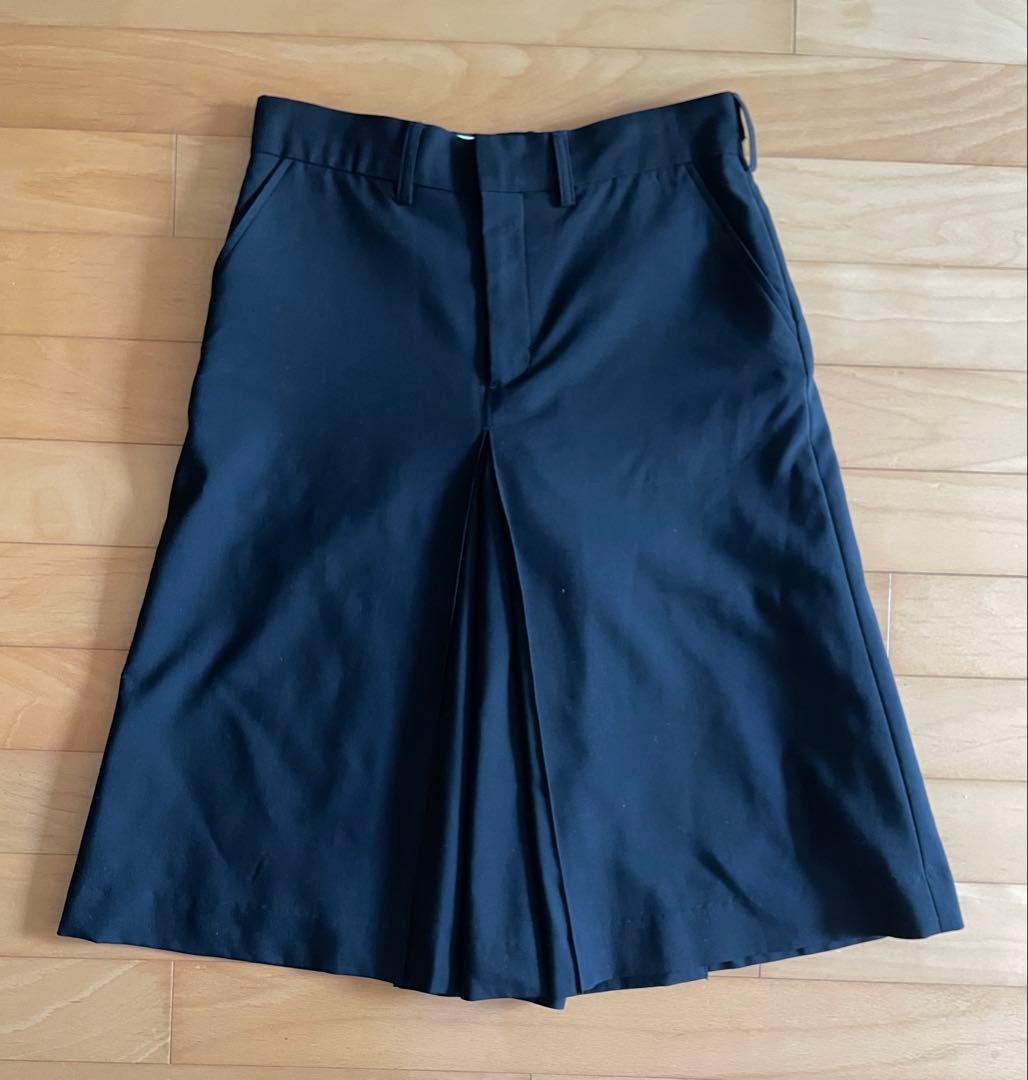 HIKE 黒 キャロットハーフパンツ