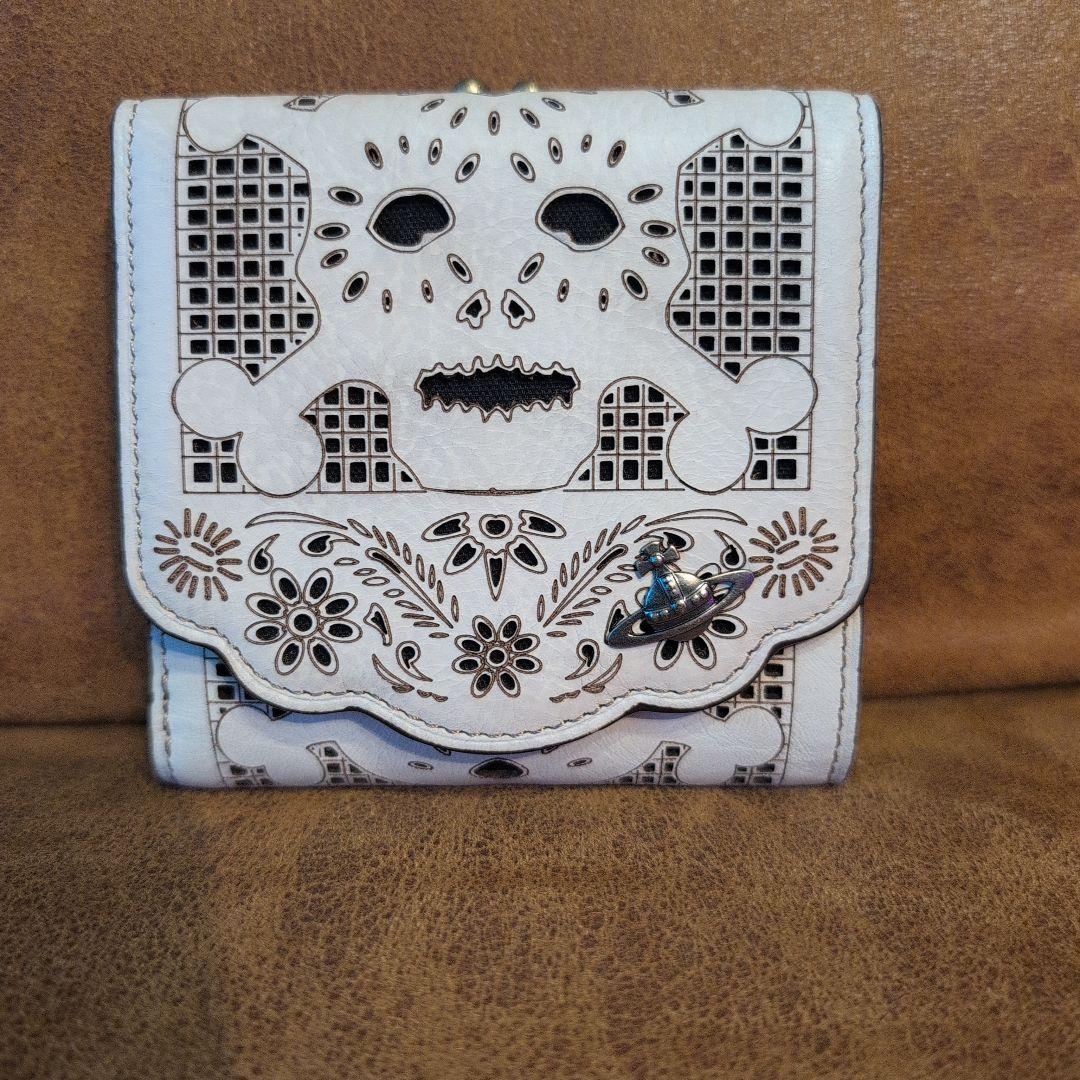 お正月最終セール VivienneWestwood スカル 口金折り財布