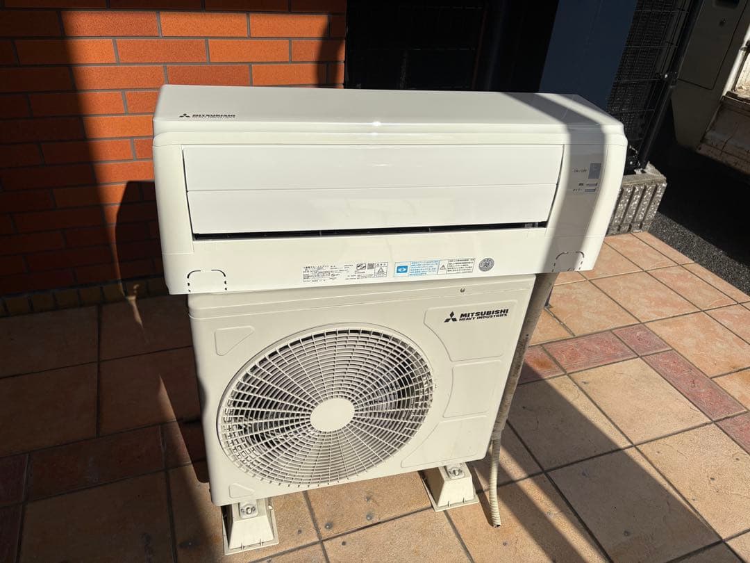 三菱重エルームエアコン ルームエアコン 6畳用　SRK22TW-W 2018年製