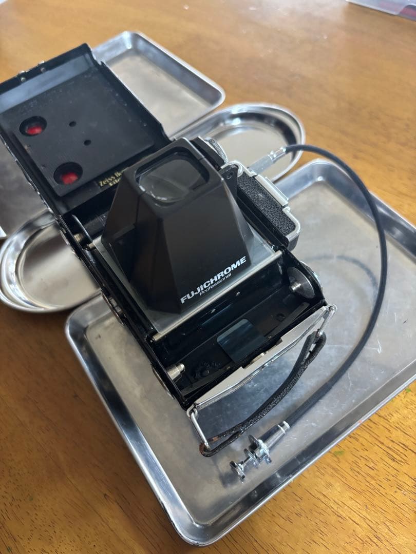 ZEISSスーパーセミ・イコンタ(後期)美品