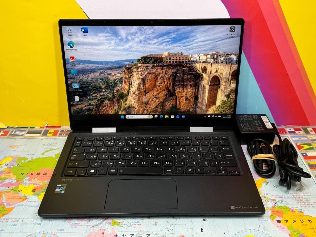 美品 V83/HS 16GB dynabook 2in1 第11世代 ノートPC