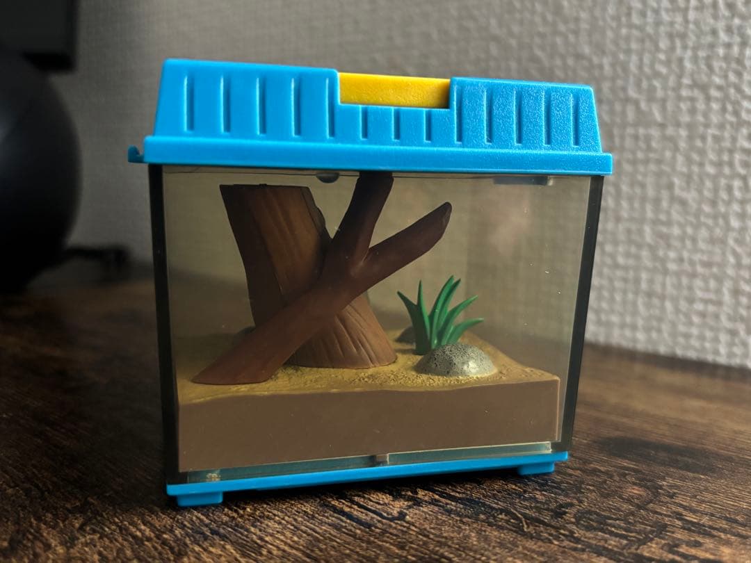 TOMY 虫かごギャラリー　セミ　ツクツクボウシ　昆虫　フィギュア　ミニチュア