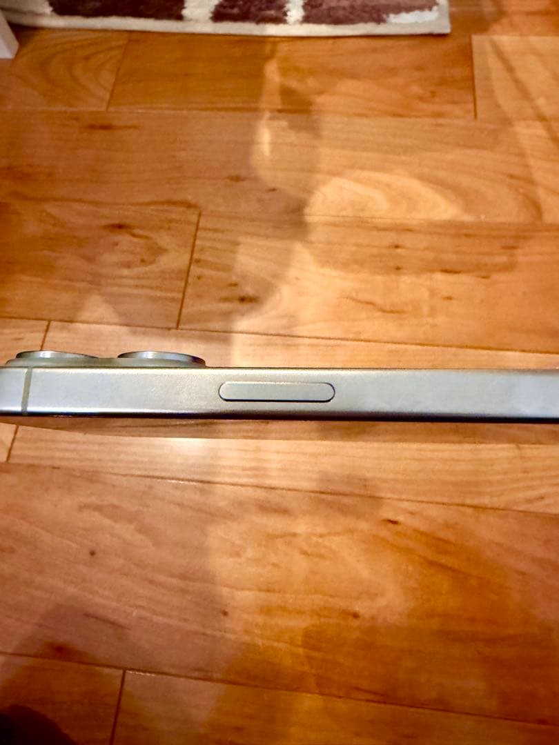 大幅値下げiPhone 15 Pro 256GB ブルーチタニウム SIMフリー