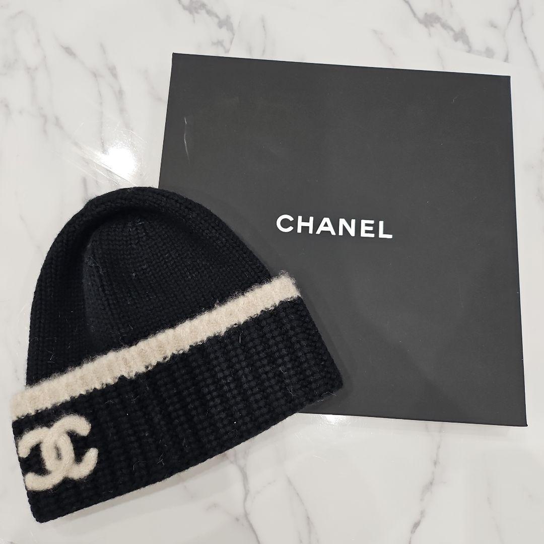 CHANEL ロゴ入りニット帽・ビーニー